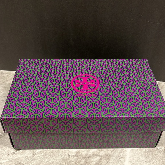 Tory Burch jelly sandal - Picture 4 of 4